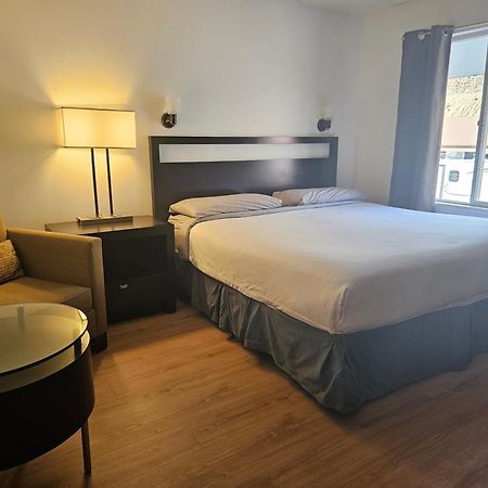 H&H Motor Lodge Idaho Springs Buitenkant foto