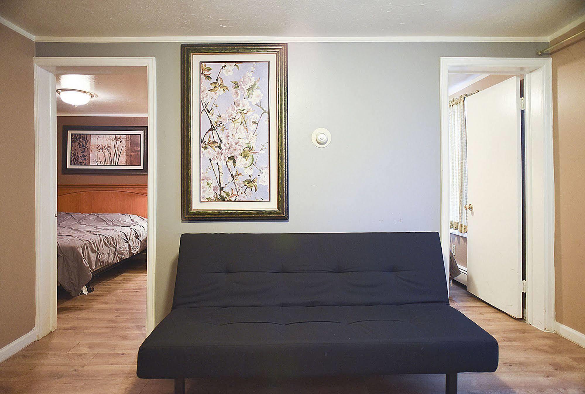 H&H Motor Lodge Idaho Springs Buitenkant foto