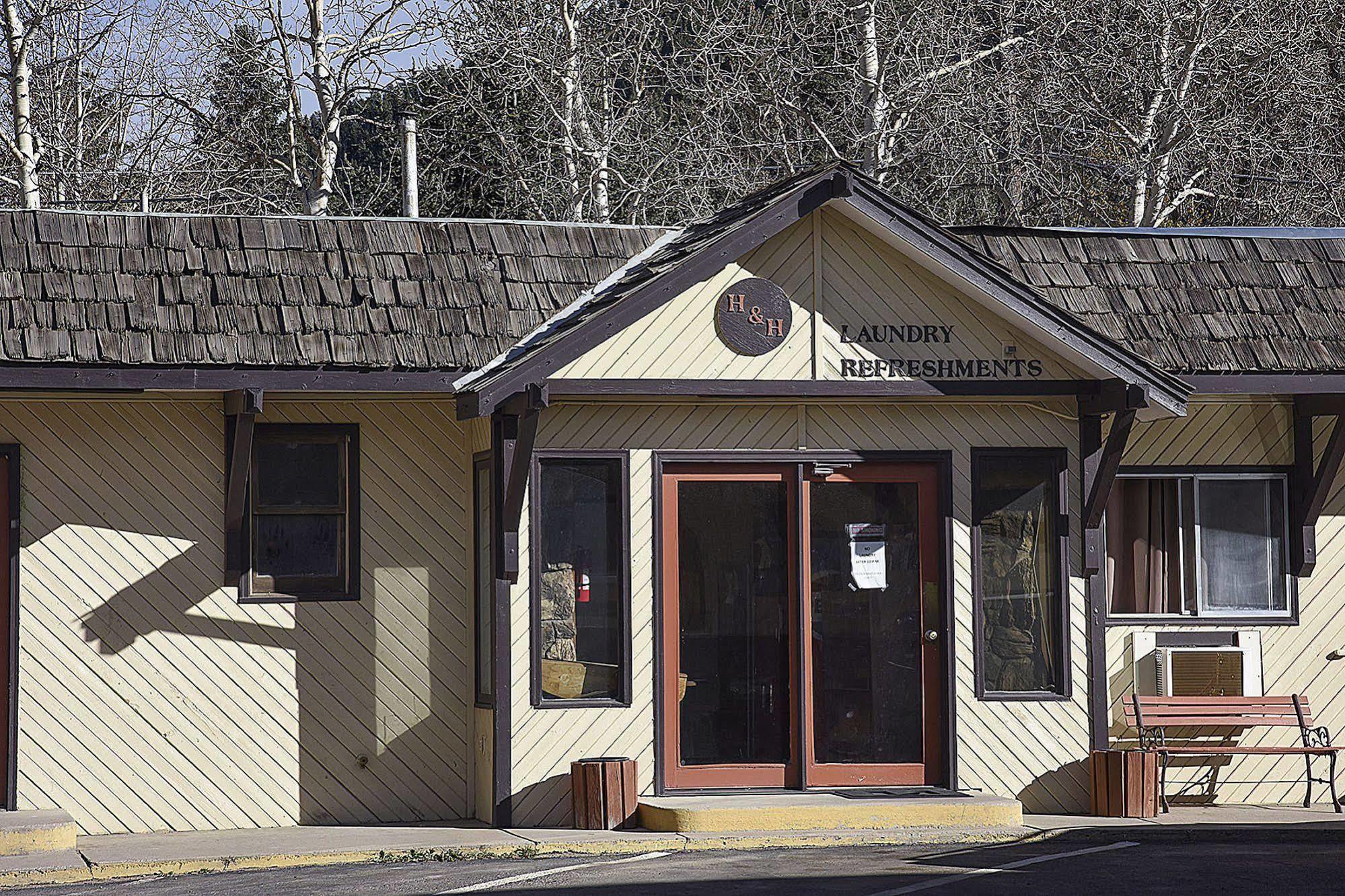 H&H Motor Lodge Idaho Springs Buitenkant foto